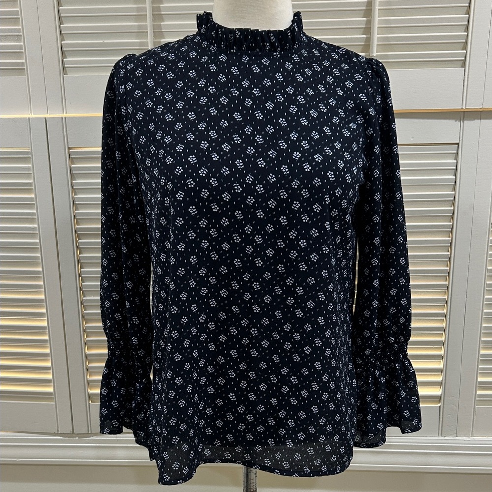 New Veronica M Floral Print Long Sleeve Top in perfect condition